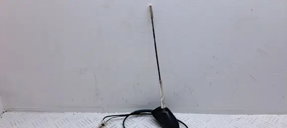 Toyota Avensis T270 Radio antenna 8630005190 8630905050