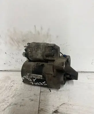 Renault Megane I Starter motor 105119F 37G01135TC 104674