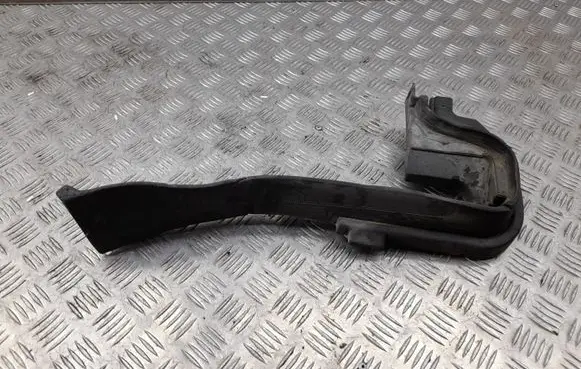 Porsche Macan (95B) Other engine bay part 95B823732A