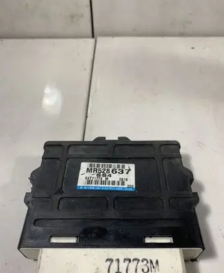 Mitsubishi Pajero Transmission gearbox valve body MR528637