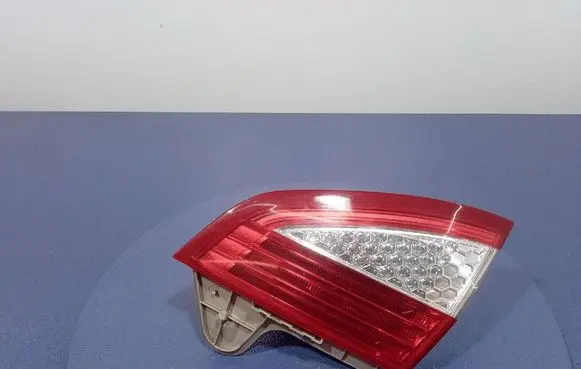 Ford Mondeo MK IV Rear/tail lights