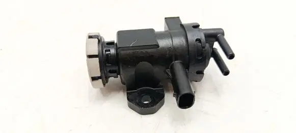BMW 5 E60 E61 Turbo solenoid valve 702256270