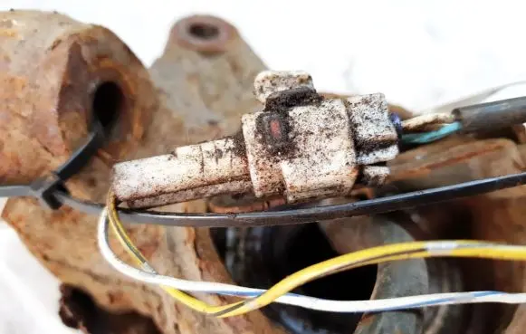Toyota Avensis Verso ABS brake wheel speed sensor