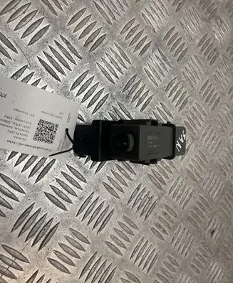 Hyundai Santa Fe Glow plug pre-heat relay 368302F740