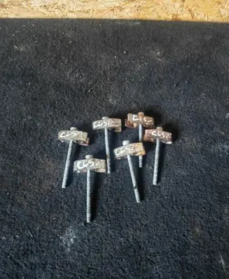 Mercedes-Benz CLS C219 Fuel Injector clamp holder