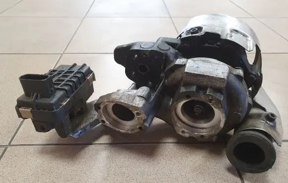Volkswagen Touareg I Turbo 07Z145873H
