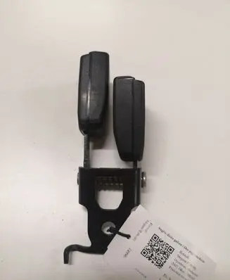 Renault Megane II Rear seatbelt buckle 7113092 B6021666