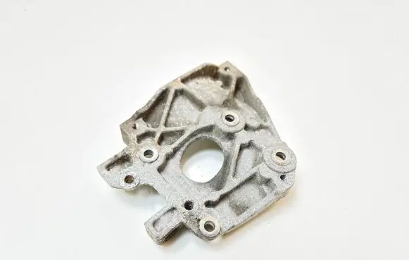 Ford C-MAX II A/C compressor mount bracket AV6Q10K360AA AU918C003F