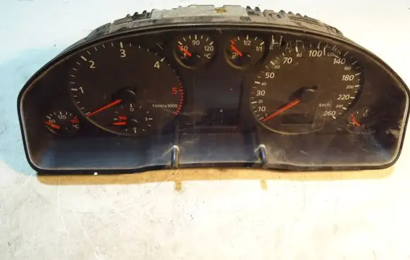 Audi A6 S6 C5 4B Speedometer (instrument cluster) 4B0919881X