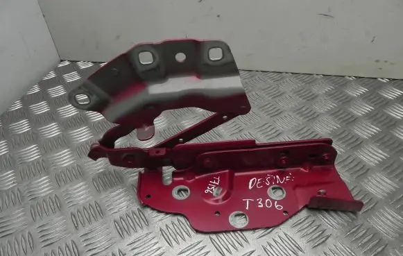 Jaguar I-Pace Tailgate/trunk/boot hinge J9D316800AC T7156RH