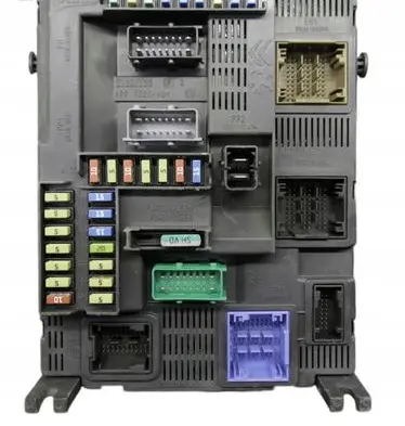 Citroen C-Elysée Fuse module 9819849680