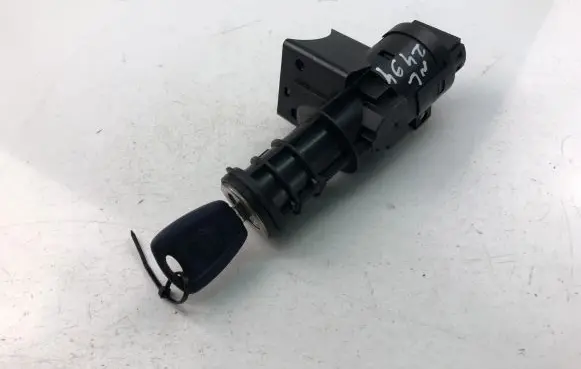 Fiat Panda II Ignition lock 61027500