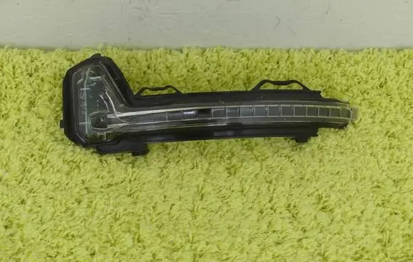 Volkswagen Tiguan Mirror indicator light 5NA949101A
