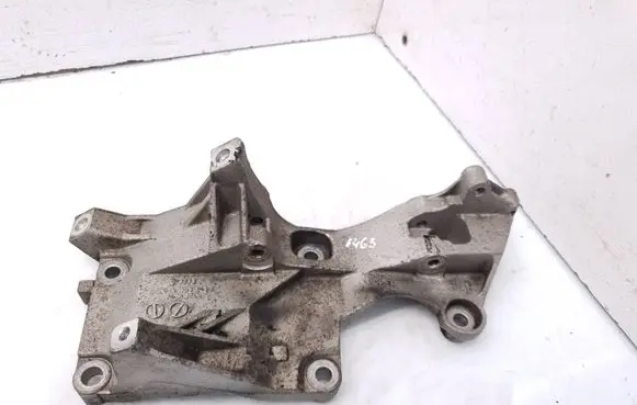 Volkswagen Fox Generator/alternator bracket 045903143E
