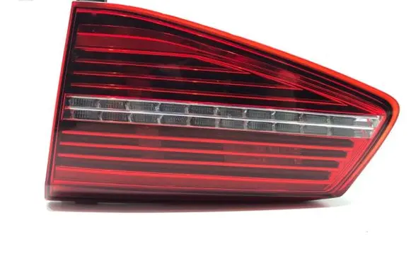 Volkswagen PASSAT B8 Rear/tail lights 3G9945308A