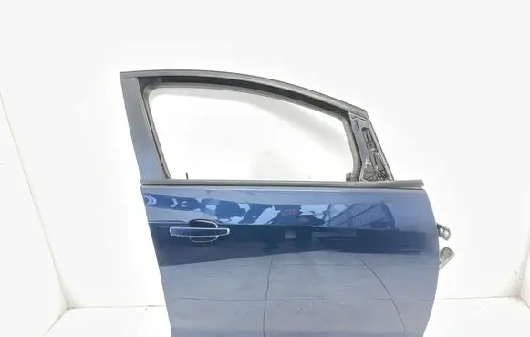 Opel Astra J Front door