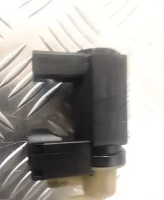 Volvo XC70 Turbo solenoid valve 31339808 70466400