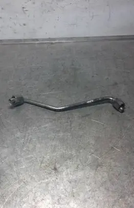 Toyota Corolla Verso AR10 Fuel injector supply line/pipe 