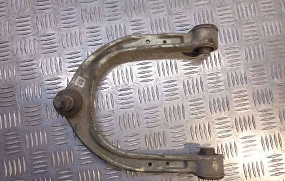 BMW 5 G30 G31 Front lower control arm/wishbone 6868530