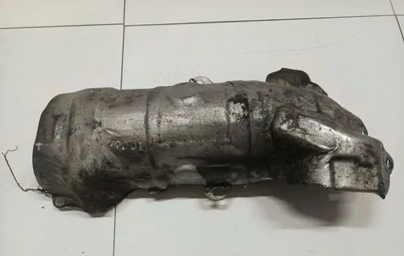 Citroen C4 I Other exhaust manifold parts 9647983180 96.47983180