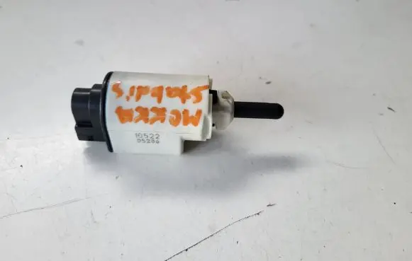 Opel Mokka B Brake pedal sensor switch 9813503180