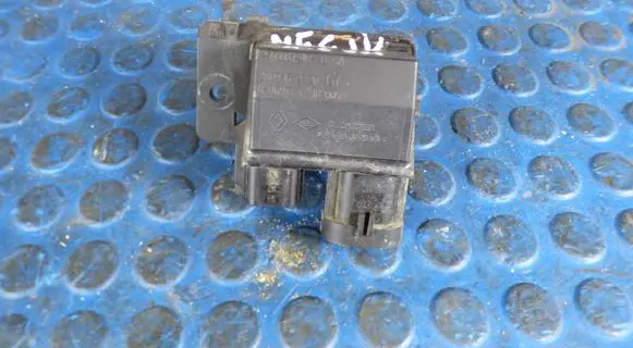 Renault Megane IV Coolant fan relay CART255508124R 255508124R