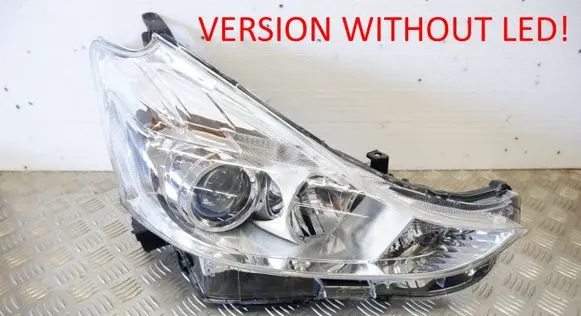 Toyota Prius+ (ZVW40) Headlight/headlamp 8113047640