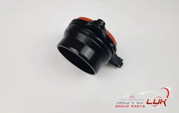 BMW M3 G80 Intercooler hose/pipe 8054844