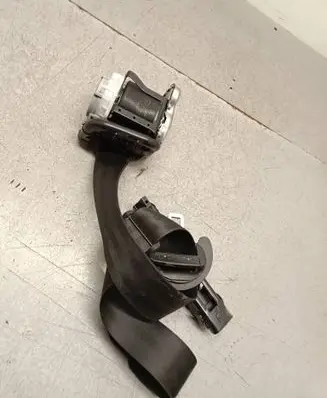Audi A3 S3 8V Front seatbelt 3066322