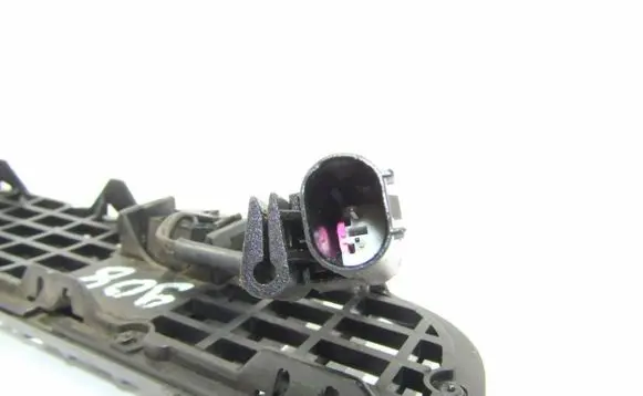 BMW 3 E46 Windshield washer spray nozzle 51138208484