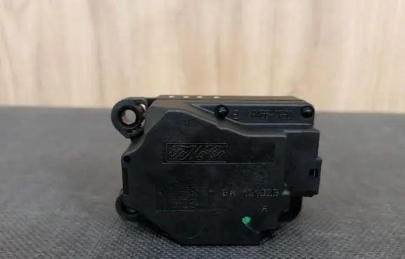 Volvo V40 Cross country A/C air flow flap actuator/motor 4N5H19E6166652A
