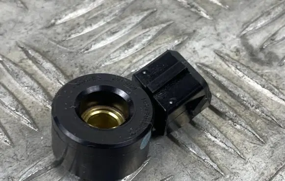 Jeep Grand Cherokee Detonation knock sensor 68166540AA