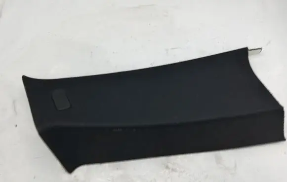 BMW X3 E83 (C) pillar trim 5143333048903 3330489