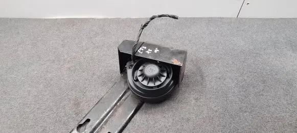 BMW X5 E53 Alarm system siren 8383152