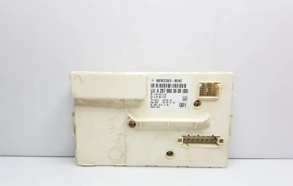 Mercedes-Benz E C207 W207 Window control relay A2079003600