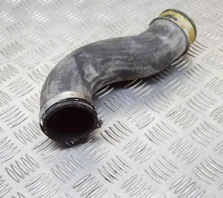 Volkswagen Transporter - Caravelle T5 Intercooler hose/pipe 7E0145709