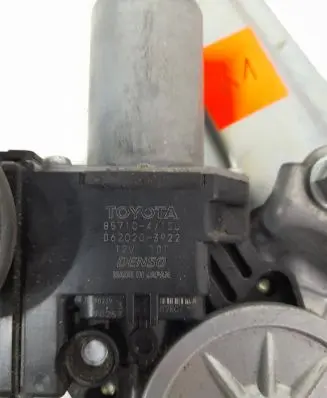 Toyota Prius (XW50) Rear door window regulator with motor 8571047150 0620203922
