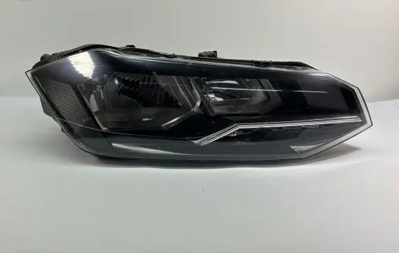 Volkswagen Polo VI Headlight/headlamp 2G1941006 90099317