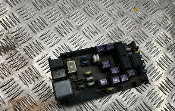 Subaru Outback Fuse box set 82241AG030 607058