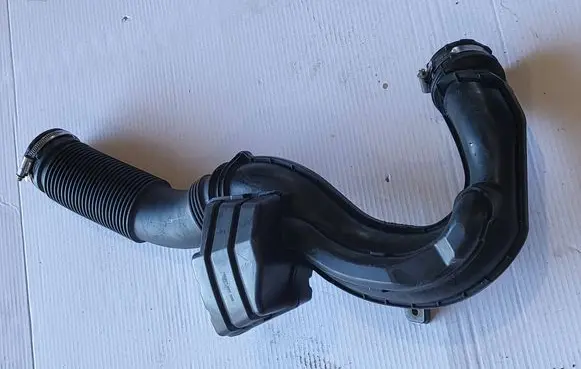 Renault Trafic III (X82) Air intake hose/pipe 165755972R 93451664 08312