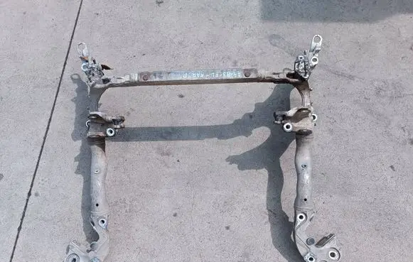 Audi A4 S4 B8 8K Front subframe