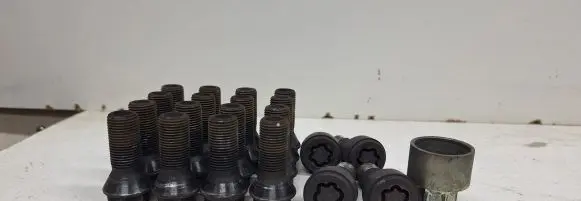 BMW X2 F39 Nuts/bolts 