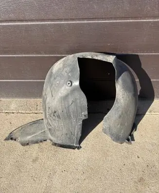 Volkswagen Touran I Front wheel arch liner splash guards 1T0805912