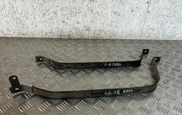 KIA Sportage Fuel tank mounting bracket 