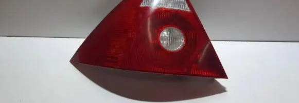Ford Mondeo Mk III Rear/tail lights 3S7113405A 0374D 6S7113405A