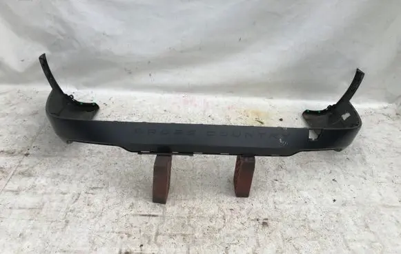 Volvo V90 Cross Country Rear bumper lower part trim 31383339