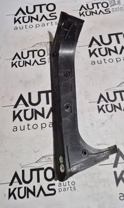 Mercedes-Benz E W212 Other trunk/boot trim element A2126930933 RHH165901