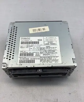 Volvo V70 Radio/CD/DVD/GPS head unit 31260541 31260544aa 7g9n18c815ab