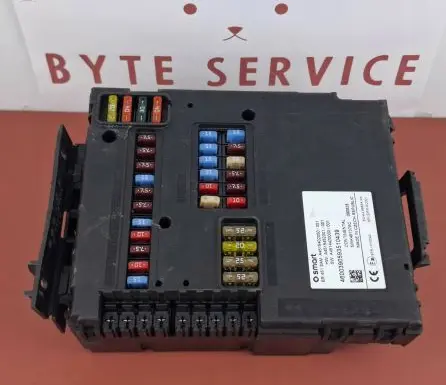 Smart ForTwo II Fuse module A4515402050