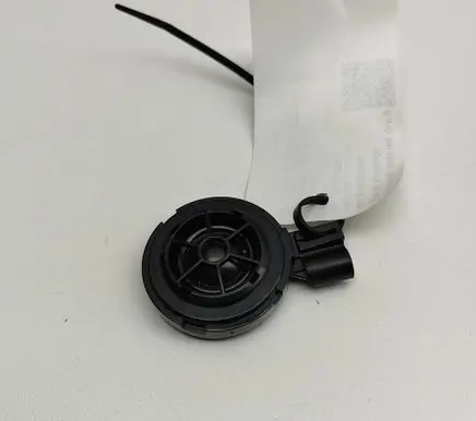 Audi Q3 8U Front door speaker 8X0035399B